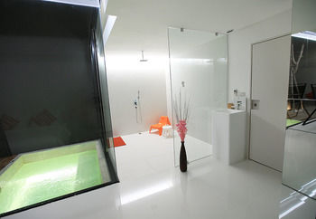 Jetted Tub
