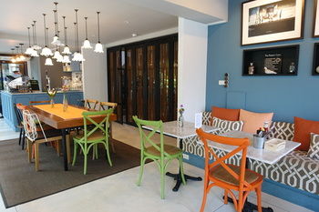 Cafe