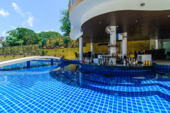 Poolside Bar