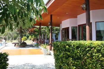Hotel Front