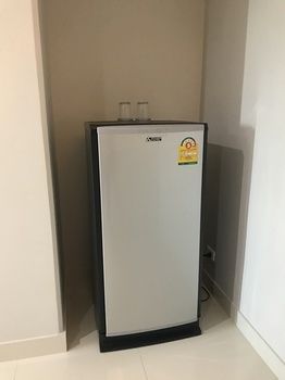 Mini-Refrigerator