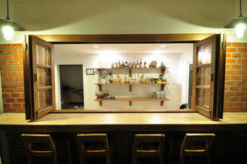 Poolside Bar