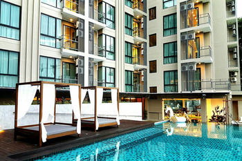 Hotel Front