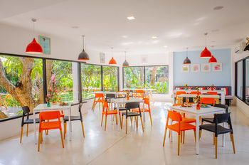 Food Court