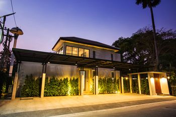 Hotel Front - Evening/Night