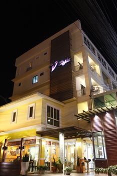 Hotel Front - Evening/Night