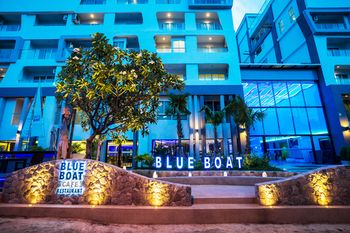 Hotel Front - Evening/Night