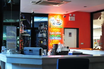 Hotel Bar