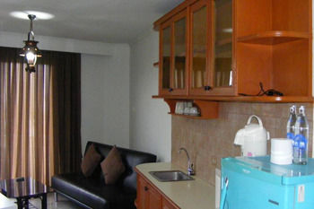 In-Room Kitchenette