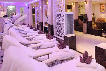 Facial