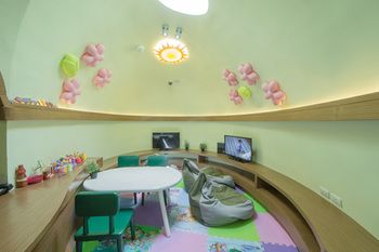 Childrens Play Area - Indoor