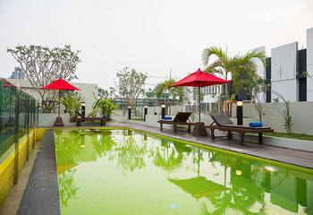 Rooftop Pool
