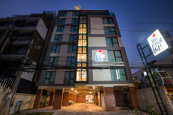 Hotel Front - Evening/Night