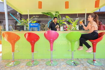 Poolside Bar