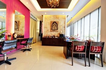 Spa Reception