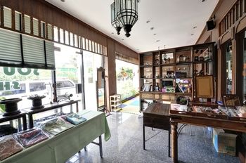 Gift Shop