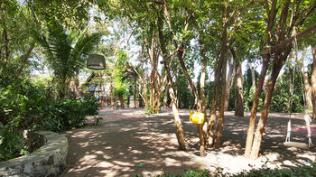 Outdoor Banquet Area