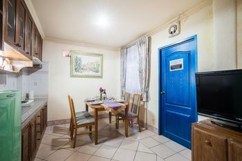 In-Room Kitchen