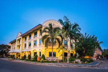 Hotel Front - Evening/Night