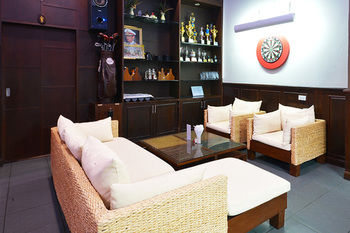 Hotel Lounge