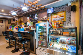 Hotel Bar