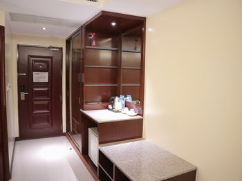 Minibar