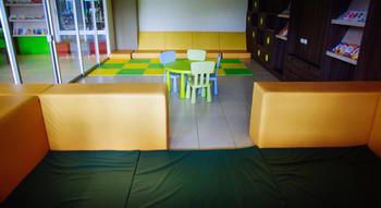 Childrens Play Area - Indoor