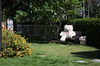 Childrens Area