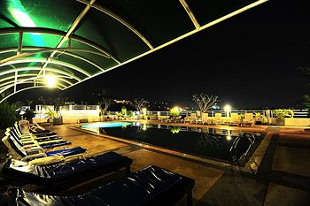 Sundeck