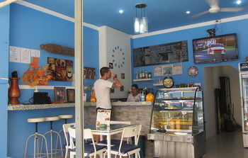 Coffee Shop