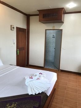 Guestroom View