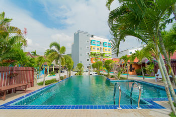 派通索特渡假飯店 Phaithong Sotel Resort