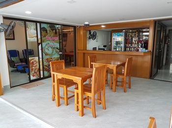 Cafe