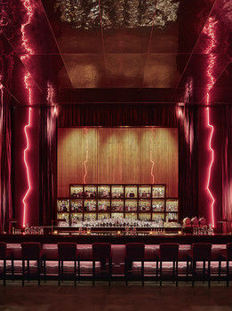 Hotel Bar