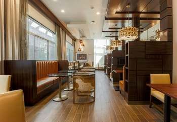 Hotel Lounge