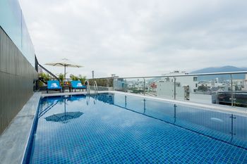 Rooftop Pool