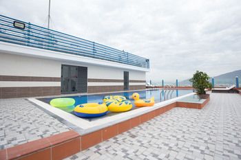 Rooftop Pool
