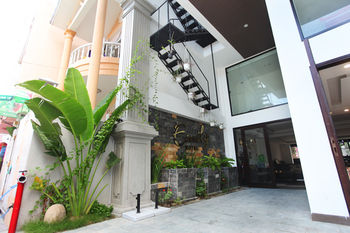 Hotel Front