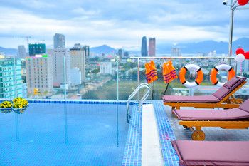 Rooftop Pool