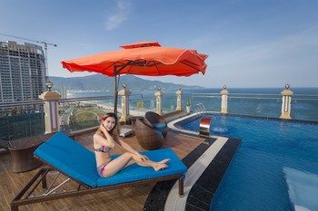 Sundeck