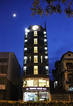 Hotel Front - Evening/Night