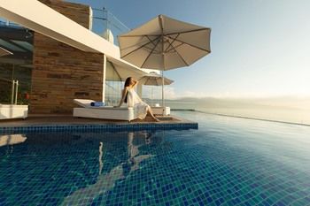 Infinity Pool