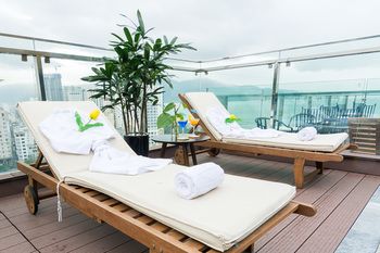 Sundeck