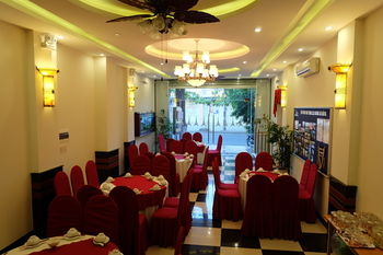 Food Court