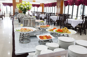 Food Court