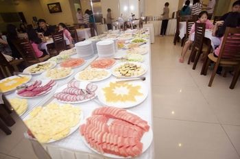 Food Court