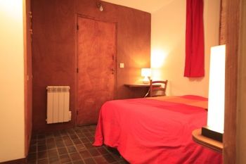 Apartment in the Heart of Paris With Wonderful View of Notre-dame Apartment in the Heart of Paris With Wonderful View of Notre-dame