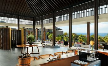 Hotel Lounge