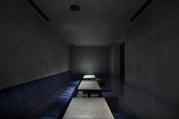 Hotel Lounge