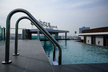 Rooftop Pool